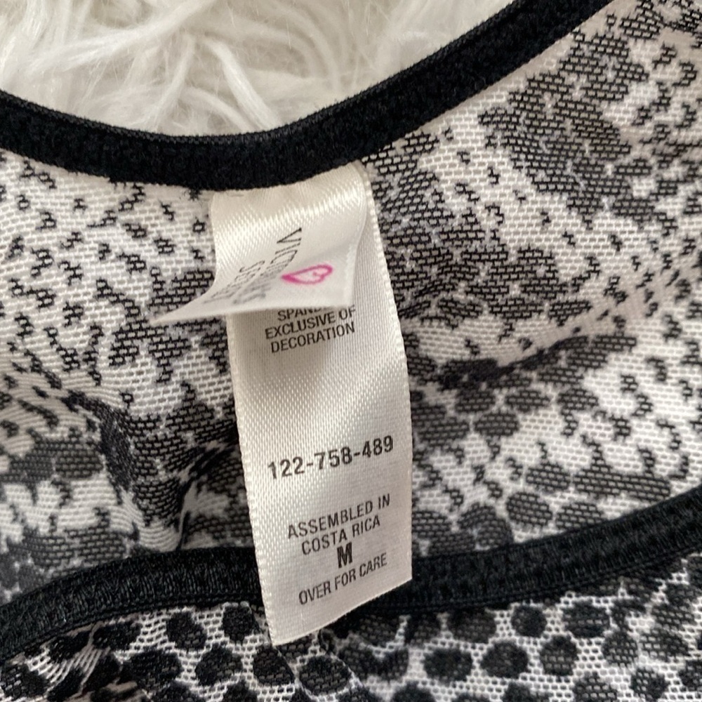 Vintage 90’s Victoria’s Secret mesh snake skin slip - Picture 6 of 9